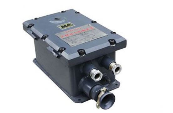 點擊查看詳細信息<br>標題：礦用150W隔爆電源箱 閱讀次數(shù)：2108