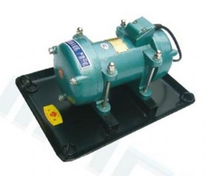 點擊查看詳細信息<br>標題： ZW7/10附著式振動器 閱讀次數(shù)：2003