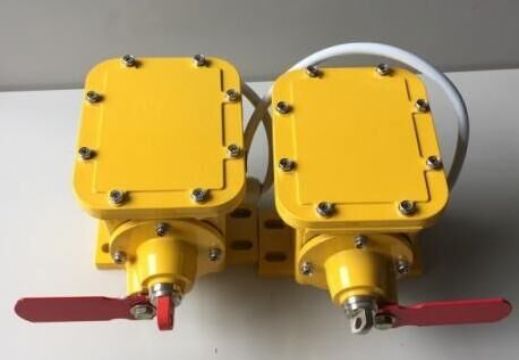 點(diǎn)擊查看詳細(xì)信息<br>標(biāo)題：江蘇GVY-2K縱向撕裂保護(hù)裝置 閱讀次數(shù)：2248